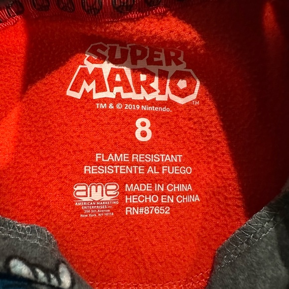 Super Mario Themed Pajama Set - Picture 3 of 4